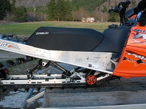 0407orange_arcticcat_.jpg - 20288 Bytes